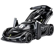 Carro de brinquedo Therina Jesko modelo Black Alloy 1:32 com som e luz Carro de brinquedo Therina Jesko modelo Black Alloy 1:32 com som e luz