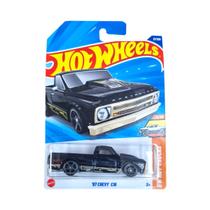 Carro Hot Wheels 67 Chevy C10 HW Hot Trucks Preto