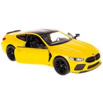 Carro Miniatura BMW M8 Escala 1:38 a Fricção Kinsmart (Amarelo)