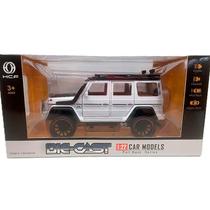 Carro Miniatura Tipo Classe G Escala 1:22 Luz Som Fricção Abre Portas Branco HCL-901 - Dorémi Carro Miniatura Tipo Classe G Escala 1:22 Luz Som Fricção Abre Portas Branco HCL-901 - Dorémi
