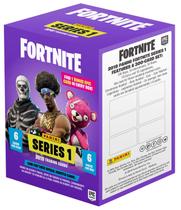Cartas colecionáveis Panini Fortnite Series 1 Blaster Box +37 cartas Cartas colecionáveis Panini Fortnite Series 1 Blaster Box +37 cartas
