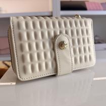 Carteira off white