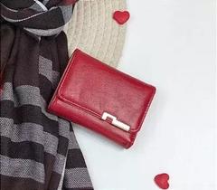 Carteira Pequena Chica Fiore REF. 5318 Carteira Pequena Chica Fiore REF. 5318