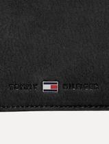 Carteira Tommy Hilfiger Masculina Couro Johnson Mini CC Wallet Preta Tamanho:UN Carteira Tommy Hilfiger Masculina Couro Johnson Mini CC Wallet Preta Tamanho:UN