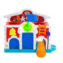 Casa do Bombeiro Divertida - BRIGHT STARTS