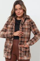 Casaco de Pelo Forrado com Botões e Bolsos