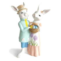Casal de Coelhos Agnes e Gerard Decorativo 30x20cm Casal de Coelhos Agnes e Gerard Decorativo 30x20cm