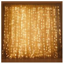 Cascata De Natal 320 LED Luz Amarela 8 Funções 3x2m 220V Cascata De Natal 320 LED Luz Amarela 8 Funções 3x2m 220V