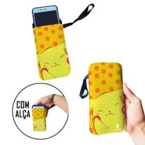 Case para Celular Pikachu Fundo Bolinhas