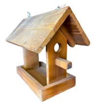 Casinha comedouro tratador de pássaros livres de madeira maciça artesanal para pendurar em varandas, árvores ambientes