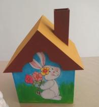 Casinha mdf revestida em tecido e pintura Páscoa Casinha mdf revestida em tecido e pintura Páscoa