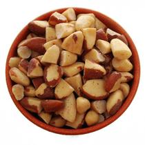 Castanha do Pará quebrada Castanha do Pará quebrada