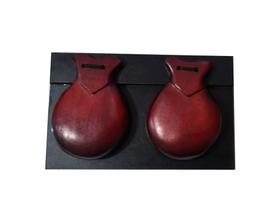 Castanhola De Mogno (madeira) Na Base De Madeira 1 Unidade