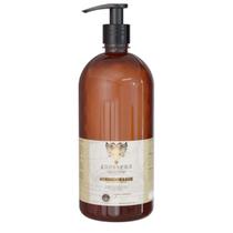 Cavalera Condicionador Bay Rum Cabelo e Barba 990ML Cavalera Condicionador Bay Rum Cabelo e Barba 990ML