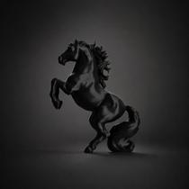 Cavalo Decorativo Elegante Estátua Moderna para Ambientes Refinados Cavalo Decorativo Elegante Estátua Moderna para Ambientes Refinados