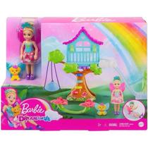 Cenário com Boneca Barbie Dreamtopia Chelsea Casa na Árvore