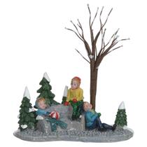 Cenário Vila Natalina Crianças Brincando na Neve em Resina