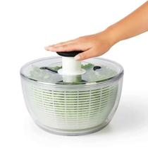 Centrífuga para Salada Oxo 5 Litros Transparente: Lave e Seque Folhas com Praticidade e Eficiência