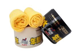 Cera Fusso Coat Light e Black 200g SOFT 99 + 2 Microfibas