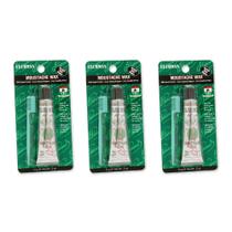 Cera para Bigode Clubman Pinaud Preta 15mL (Kit com 3) com Pente Cera para Bigode Clubman Pinaud Preta 15mL (Kit com 3) com Pente