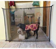 Cerca Tela para cachorro - divisória de porta com BUCHA e GANCHO - Lari Pet