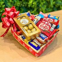 Cesta De Chocolate Formato Coração Com Lindo Laço Presente