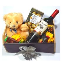 Cesta De Chocolates Vinho Pelúcia Bombons Presente Premium