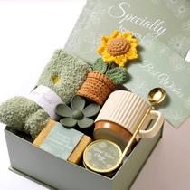 Cesta de Presente ENJOLLY Kit de Autocuidado Feminino 8 Peças Cesta de Presente ENJOLLY Kit de Autocuidado Feminino 8 Peças