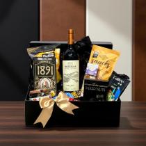 Cesta de Presente Gourmet Seleção e Requinte com Vinho e Itens Premium Cesta de Presente Gourmet Seleção e Requinte com Vinho e Itens Premium