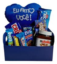 Cesta Dia Dos Pais, Presente Chocolate + Coração Pelúcia Azul Cesta Dia Dos Pais, Presente Chocolate + Coração Pelúcia Azul