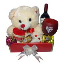 Cesta Encantadora com Urso Fofo, Vinho e Taça Prime Escolha seu Time