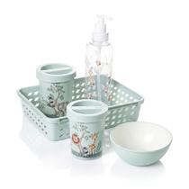 Cesta Organizadora Com Kit Higiene Masculino Dispenser Porta Algodão Porta Cotonete E Molhadeira Cesta Organizadora Com Kit Higiene Masculino Dispenser Porta Algodão Porta Cotonete E Molhadeira