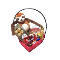Cesta Presente Coração Caneca borossilicato, Pelúcia e Bombons