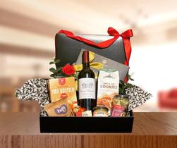 Cesta Presente Luxo Vinho Francês Refinamento para Namoradas e Esposas