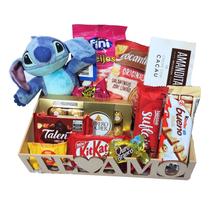 Cesta Stitch Pelúcia Presente Chocolate Ferrero Rocher, Fini