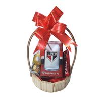 Cesta Times Futebol com Copo formato de Lata e Bombons