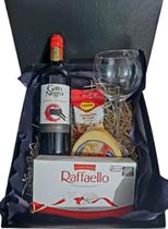Cesta Vinho Chileno + Queijo + Chocolate, Presente Cesta Vinho Chileno + Queijo + Chocolate, Presente