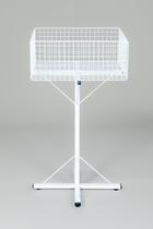 Cesto Aramado Para Ofertas Medidas 50 cm x 92 cm x 50 cm Cesto Aramado Para Ofertas Medidas 50 cm x 92 cm x 50 cm