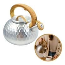 Chaleira 3 Litros Inox Com Apito Imita Bambu Cabo Indução Inox Chaleira 3 Litros Inox Com Apito Imita Bambu Cabo Indução Inox