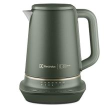 Chaleira Elétrica Electrolux 1,7L Verde Linha 100 Anos Celebre - EKP75 Chaleira Elétrica Electrolux 1,7L Verde Linha 100 Anos Celebre - EKP75