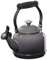 Chaleira Le Creuset Demi 1,25L - Aço Esmaltado Cor Ostra Chaleira Le Creuset Demi 1,25L - Aço Esmaltado Cor Ostra