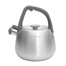 Chaleira Tramontina Em Aço Inox Com Apito e Cabo De Nylon 2,5 Litros 61488250 Chaleira Tramontina Em Aço Inox Com Apito e Cabo De Nylon 2,5 Litros 61488250