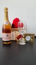 Chanpagne: prince de richer de mont -brut-rosé produit en france Chanpagne: prince de richer de mont -brut-rosé produit en france