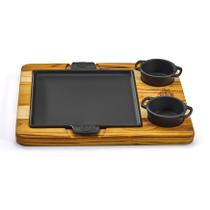 Chapa Petisco Quadrada 02 Molheiras Panela Mineira 22x22cm Chapa Petisco Quadrada 02 Molheiras Panela Mineira 22x22cm