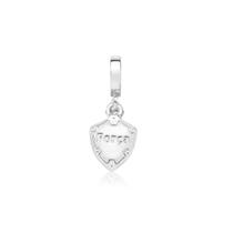 Charm Escudo Força com Revestimento Prateado