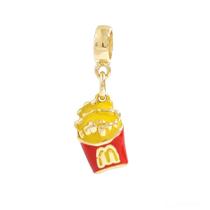 Charm Pingente de Batata Frita Banhado a Ouro 18k e Ródio - Semijoia Hipoalergênica