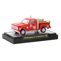 CHASE - Dodge Adventurer 150 1978 - Lil Red Express Truck - Hobby Special 46 - M2 Machines - 1/64