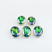 Chaton Acrilico Oval Verde AB Furta-Cor Engrampado Dourado 13x18mm - 5 unidades Chaton Acrilico Oval Verde AB Furta-Cor Engrampado Dourado 13x18mm - 5 unidades