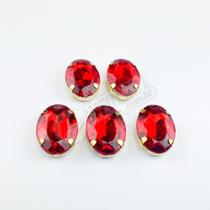 Chaton Acrilico Oval Vermelho Engrampado Dourado 13x18mm - 5 unidades Chaton Acrilico Oval Vermelho Engrampado Dourado 13x18mm - 5 unidades