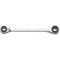 Chave com Catraca 4 Bocas 30x32x34x36 mm Tramontina PRO Chave com Catraca 4 Bocas 30x32x34x36 mm Tramontina PRO